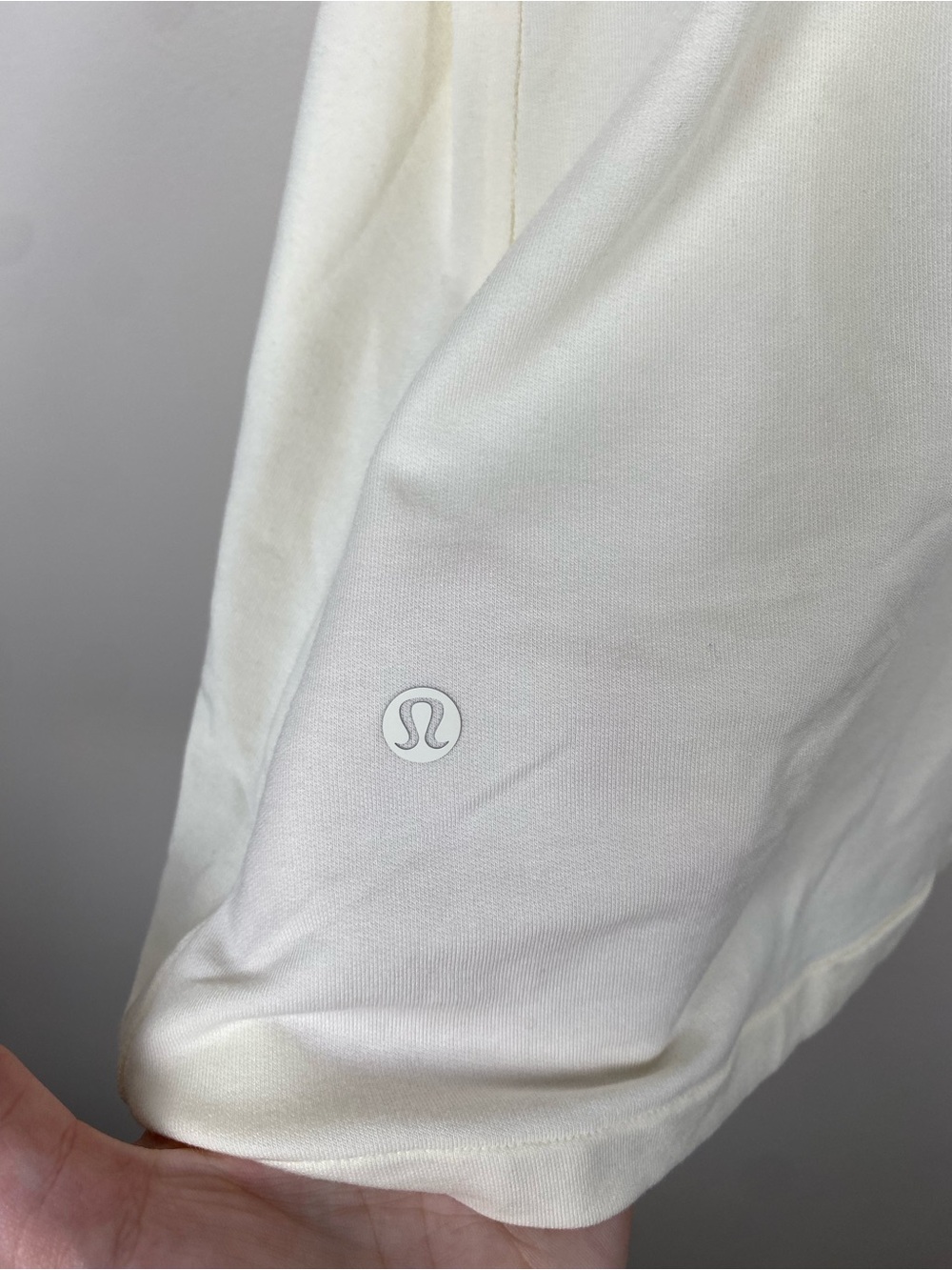 NWT Lululemon BeCalm V-Neck Tank - Coconut Ivory Large - Picture 5 of 7